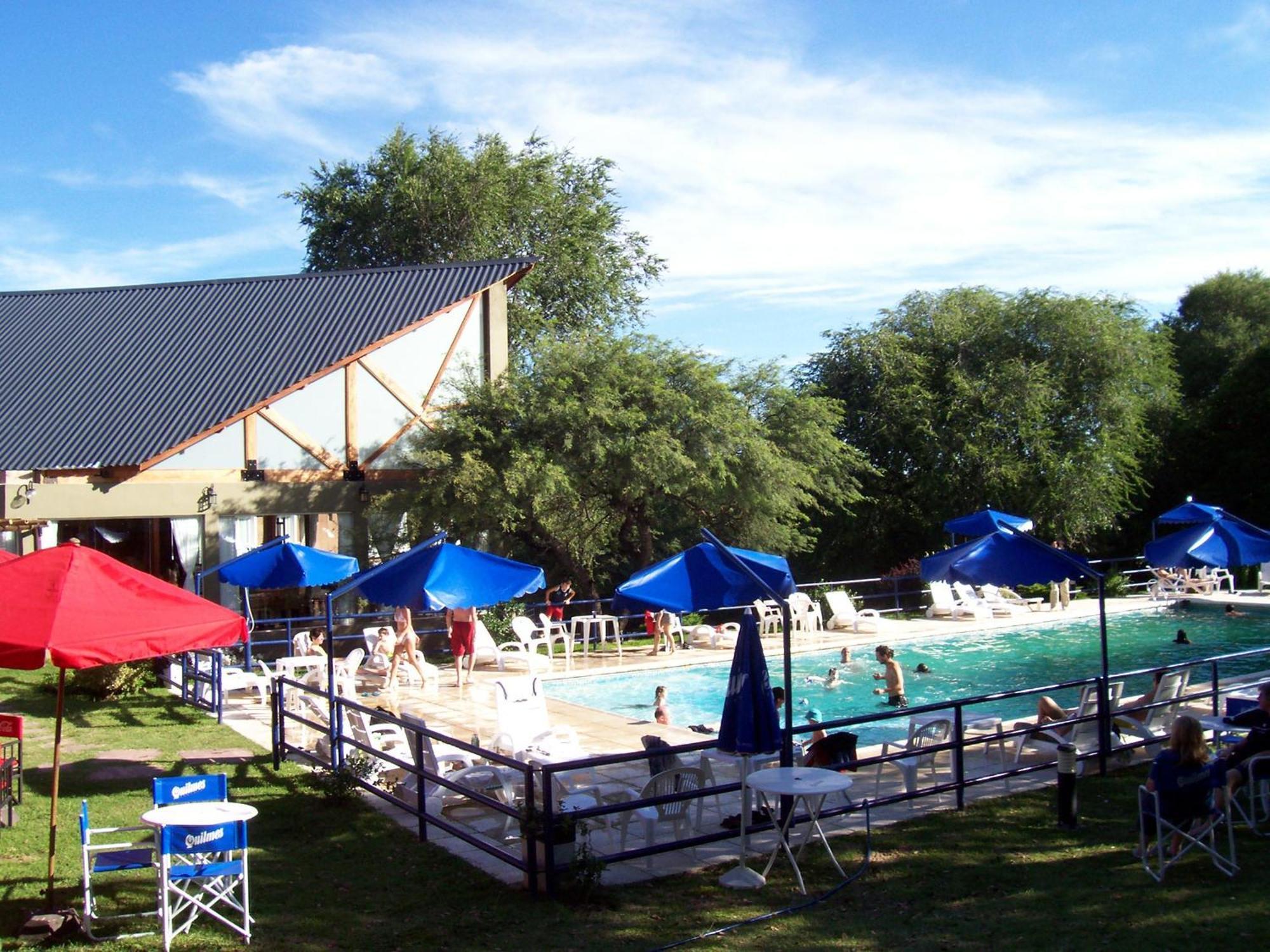 Howard Johnson & General Belgrano 4* Villa General Belgrano