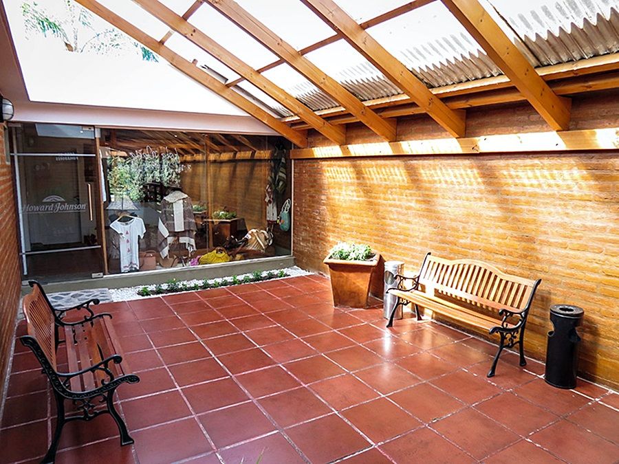 Hotel Howard Johnson & General Belgrano Villa General Belgrano