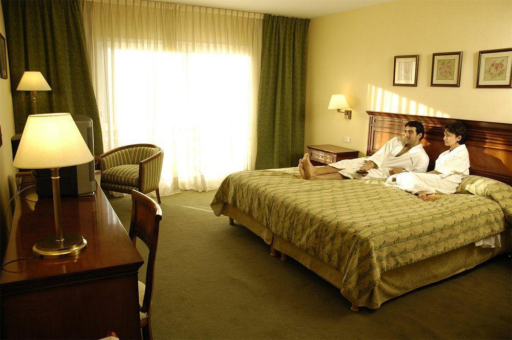 Howard Johnson & General Belgrano Hotel Villa General Belgrano