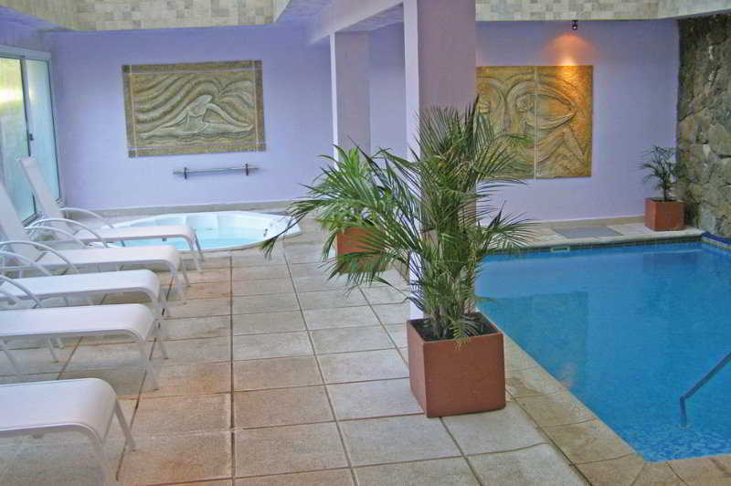 Howard Johnson & General Belgrano Hotel Villa General Belgrano