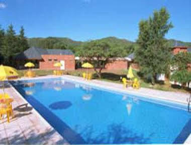 Howard Johnson & General Belgrano Villa General Belgrano
